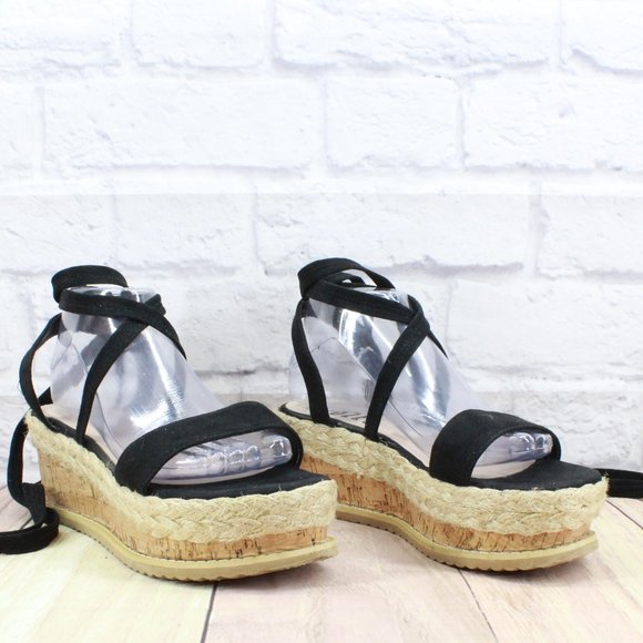 Shuze Black Faux Suede Close Wrap Cork Platform Sandals Size 8 - Picture 3 of 9